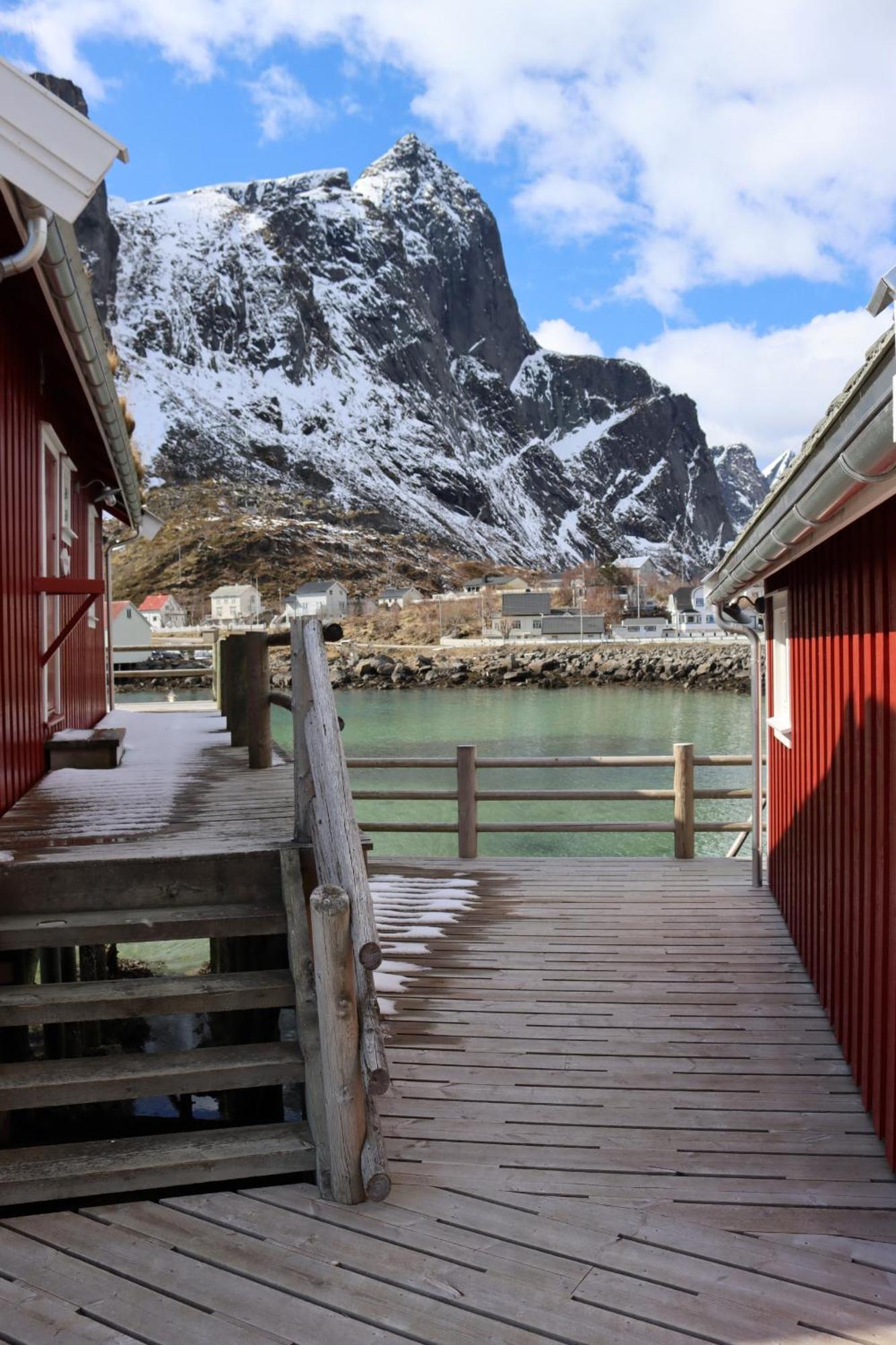 Valen Cabins In Reine Luaran gambar